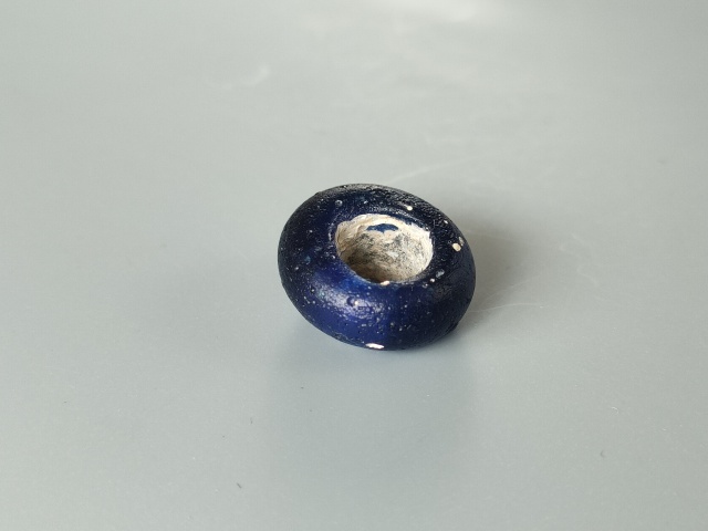 古玩玉器漢代老琉璃拍賣，當前價格1200元
