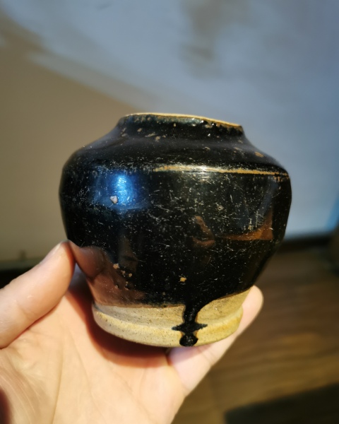 古玩陶瓷明代早期?黑釉帶蓋茶入拍賣,當前價格1350元