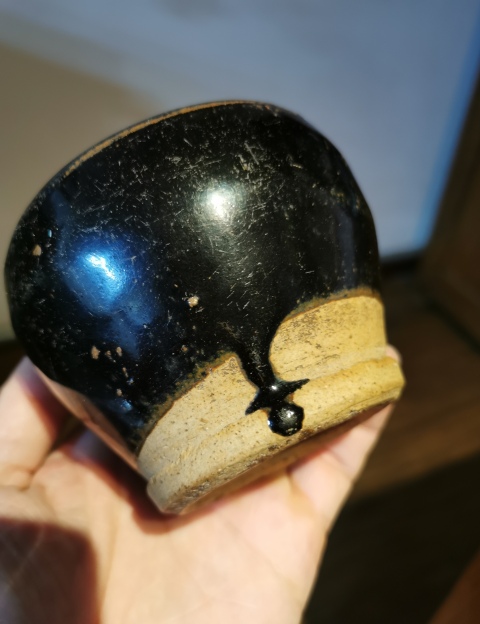 古玩陶瓷明代早期?黑釉帶蓋茶入拍賣,當前價格1350元