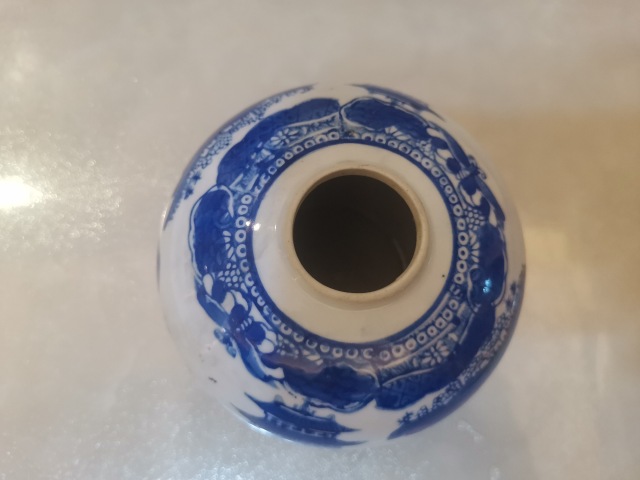 古玩陶瓷樓臺亭閣山水紋青花罐160拍賣,當前價格160元