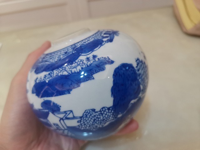 古玩陶瓷樓臺亭閣山水紋青花罐160拍賣,當前價格160元