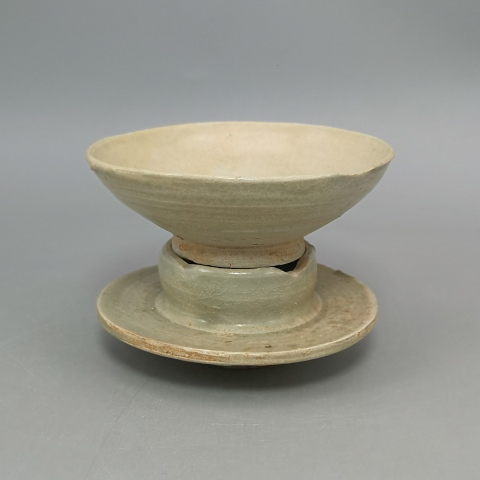 古玩陶瓷青白瓷盞托拍賣(mài)，當(dāng)前價(jià)格1300元