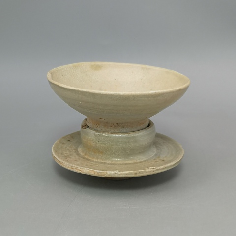 古玩陶瓷青白瓷盞托拍賣(mài)，當(dāng)前價(jià)格1300元