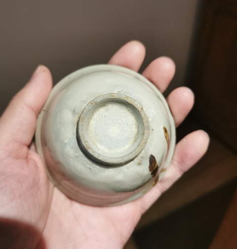 古玩陶瓷清早期·褐彩竹字紋杯拍賣,當前價格990元