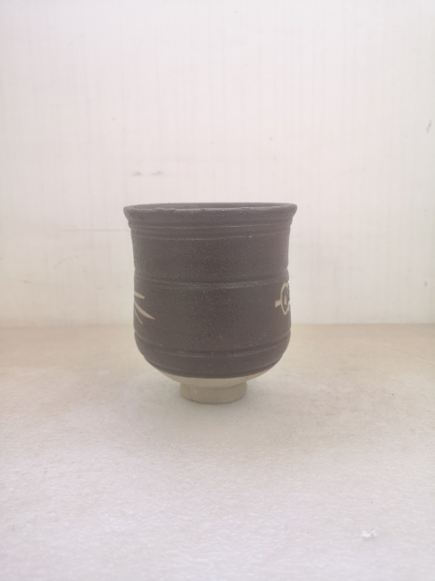古玩陶瓷上世紀中期魚紋香爐拍賣,當前價格480元