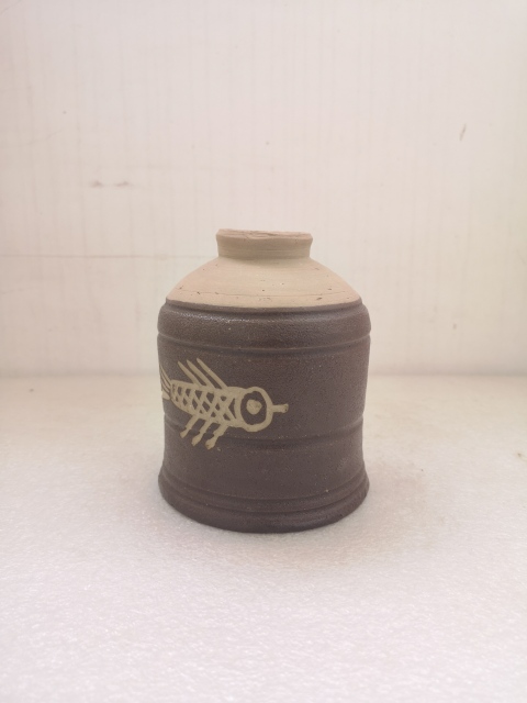 古玩陶瓷上世紀中期魚紋香爐拍賣,當前價格480元