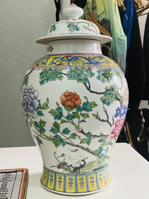 古玩陶瓷【精品】清光緒·粉彩五倫圖將軍罐拍賣,當前價格53000元