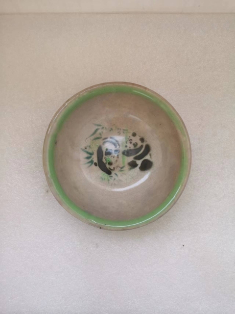 古玩陶瓷熊貓盆拍賣,當前價格198元