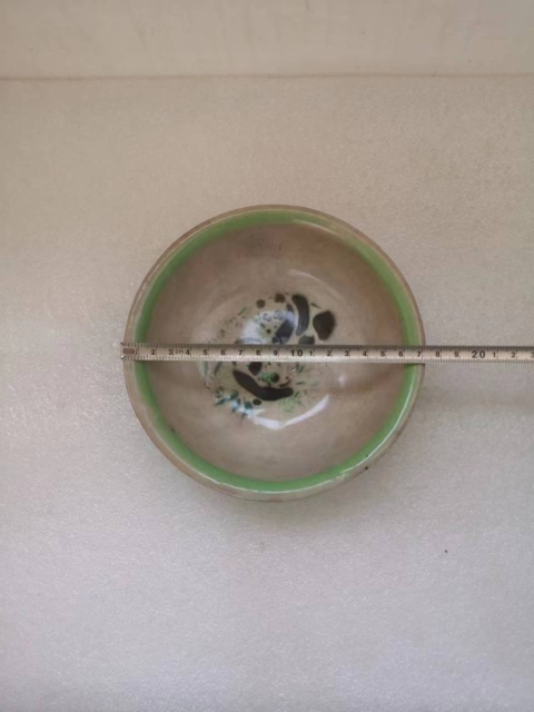 古玩陶瓷熊貓盆拍賣,當前價格198元