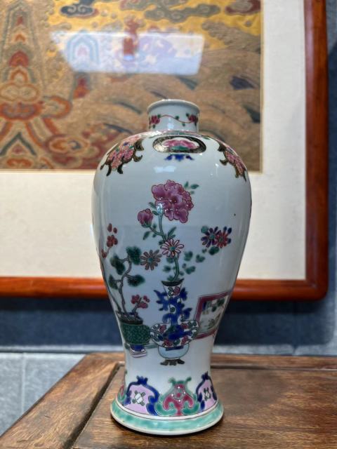古玩陶瓷清代粉彩梅瓶拍賣,當前價格11000元