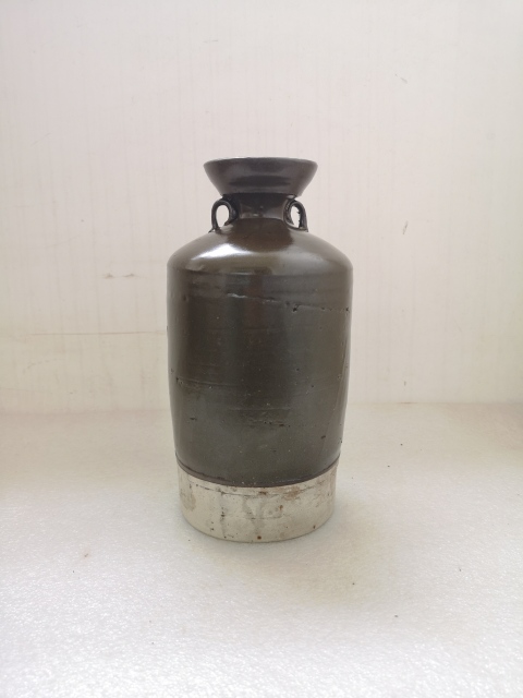 古玩陶瓷磁州窯茶葉末釉雙系盤口瓶拍賣,當(dāng)前價格580元