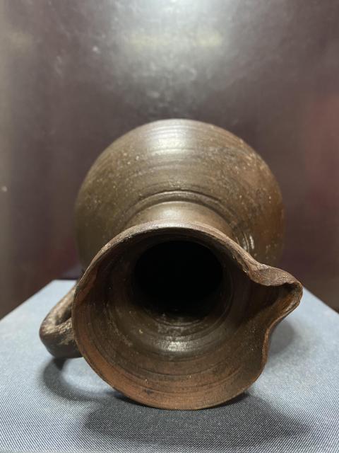 古玩陶瓷清褐色釉花澆拍賣,當前價格500元