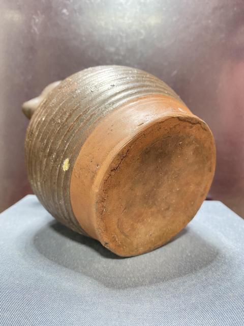 古玩陶瓷清褐色釉花澆拍賣,當前價格500元