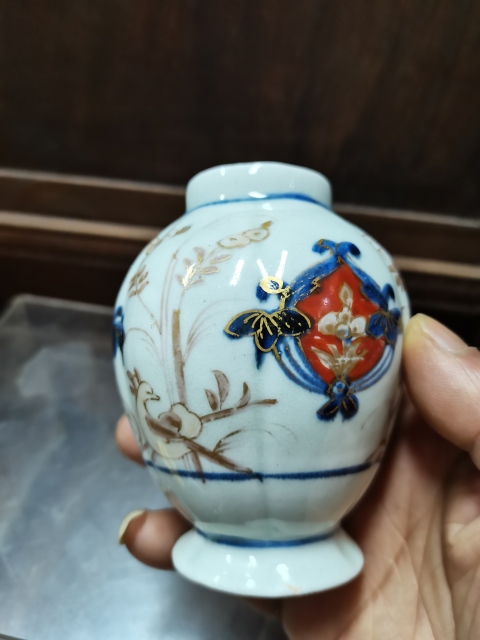 古玩陶瓷青花加彩描金瓜棱罐拍賣，當前價格2600元
