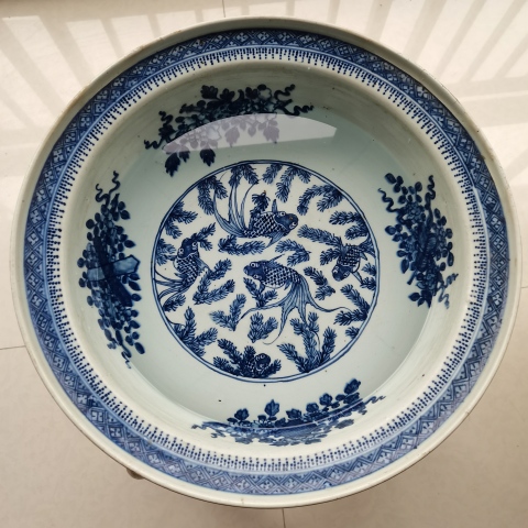 古玩陶瓷青花魚藻紋折沿盆拍賣,當(dāng)前價格12000元