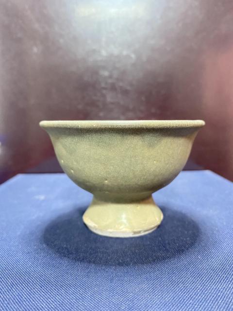 古玩陶瓷青釉高足杯拍賣，當前價格1800元