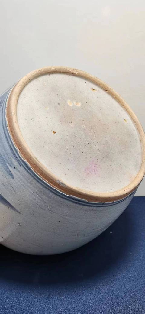 古玩陶瓷青花花蝶紋蓋罐拍賣,當前價格1000元
