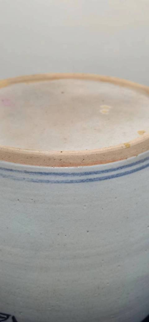 古玩陶瓷青花花蝶紋蓋罐拍賣,當前價格1000元