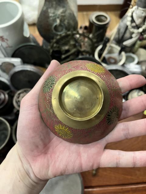 古玩雜項民國刻畫添彩銅盤拍賣,當前價格199元