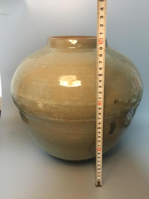 古玩陶瓷明代龍泉窯青瓷大罐拍賣，當前價格880元
