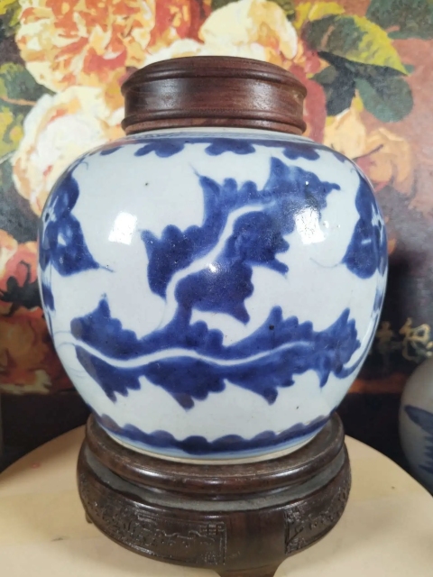 古玩陶瓷乾隆青花花卉紋罐拍賣,當前價格8500元