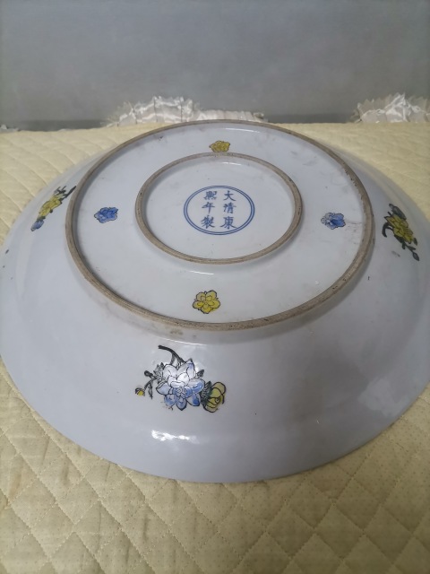 古玩陶瓷粉彩貼花人物故事紋盤拍賣,當前價格2698元