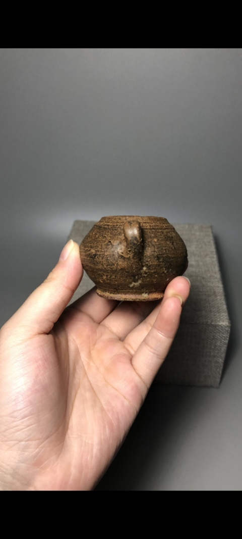 古玩陶瓷宋元吉州窯系醬釉水滴拍賣，當前價格980元