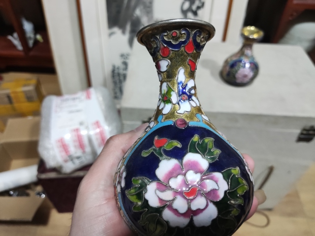 古玩雜項(xiàng)景泰藍(lán)掐絲琺瑯銅瓶拍賣，當(dāng)前價(jià)格228元