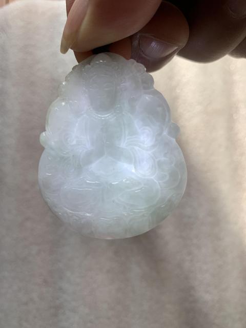 古玩玉器天然翡翠雕“觀音”掛件拍賣，當前價格260元