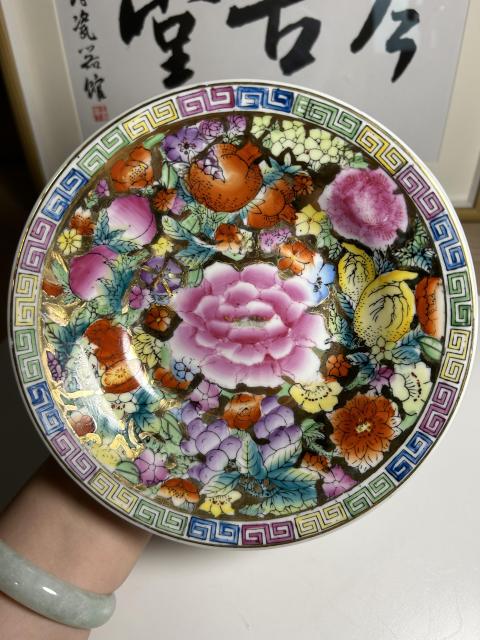 古玩陶瓷創匯官窯 粉彩百花不落地紋折沿盤拍賣，當前價格290元