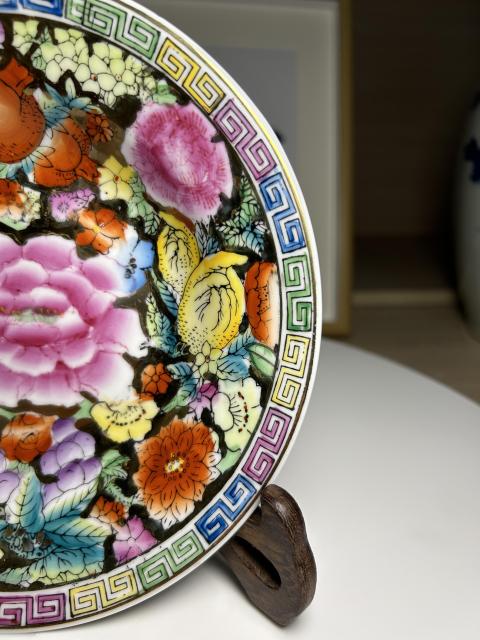 古玩陶瓷創匯官窯 粉彩百花不落地紋折沿盤拍賣，當前價格290元