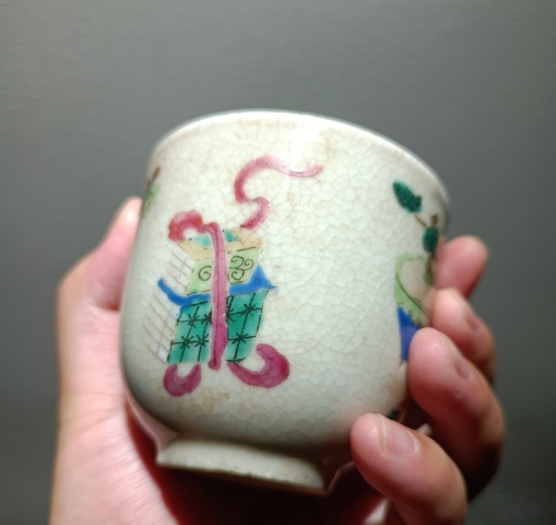 古玩陶瓷清中晚期哥釉粉彩博古紋杯拍賣，當前價格3600元