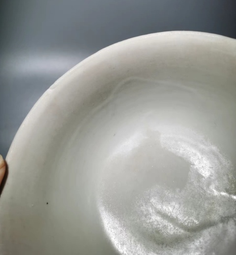 古玩陶瓷明代甜白釉宮碗（AI識(shí)別為永樂(lè)官窯）拍賣，當(dāng)前價(jià)格80000元