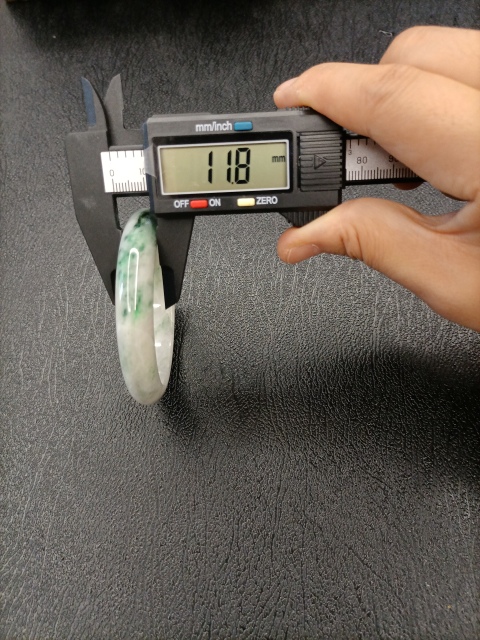古玩玉器天然翡翠手鐲1300拍賣,當前價格1300元