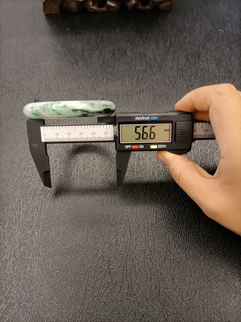 古玩玉器天然翡翠手鐲1300拍賣,當前價格1300元