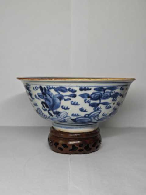 古玩陶瓷明中·青花海馬紋碗拍賣,當前價格8000元