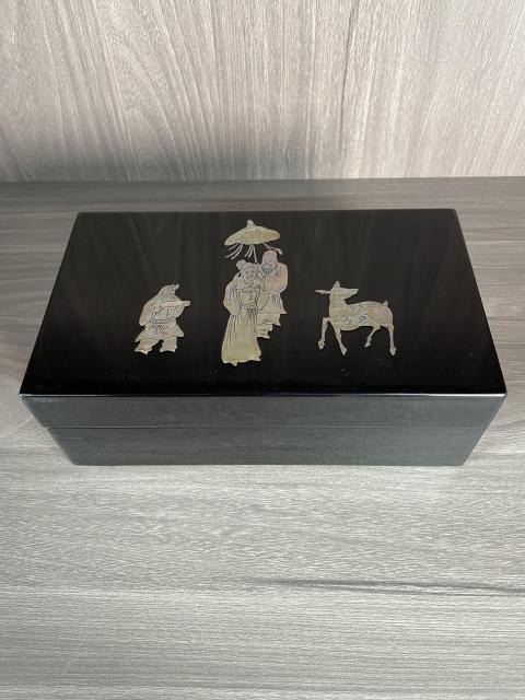 古玩雜項晚清民國 福祿出行圖百寶嵌木胎漆器文房蓋盒（文房器）拍賣，當前價格950元