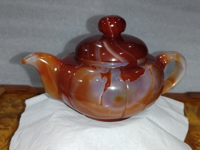 古玩雜項瑪瑙茶壺一把拍賣,當前價格1680元
