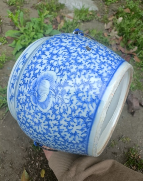 古玩陶瓷清中期青花淡描花卉紋粥罐拍賣，當(dāng)前價格3800元