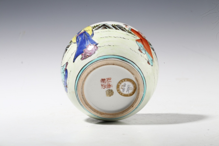 古玩陶瓷民國·粉彩陶淵明愛菊紋蓋罐拍賣，當前價格1588元