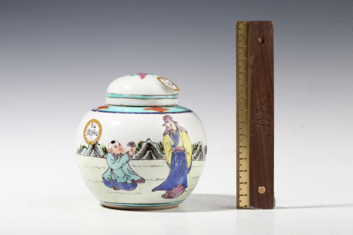 古玩陶瓷民國·粉彩陶淵明愛菊紋蓋罐拍賣，當前價格1588元