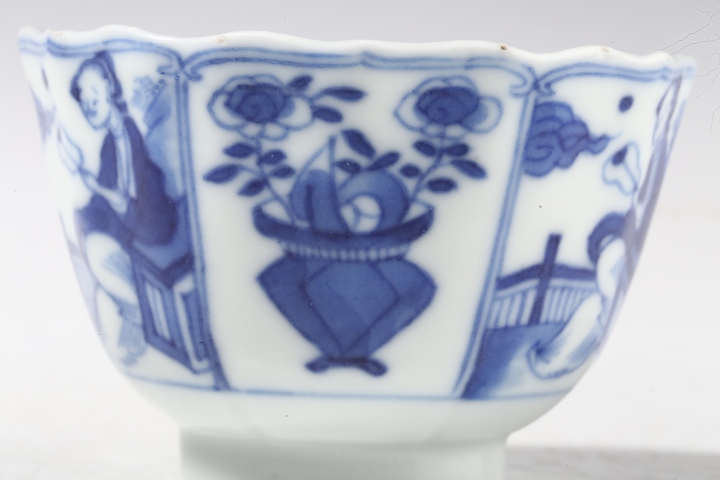 古玩陶瓷清晚·青花開窗仕女花卉紋葵口杯拍賣，當(dāng)前價格1988元