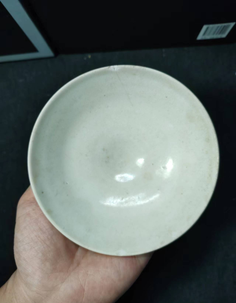 古玩陶瓷【清倉大處理】五代十國邢窯白瓷唇口碗拍賣，當前價格999元
