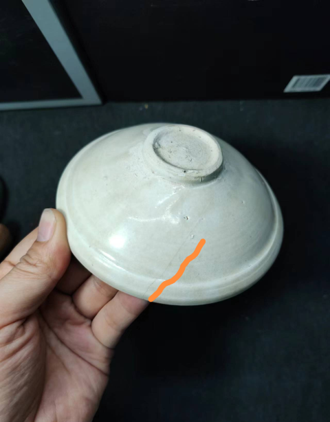 古玩陶瓷【清倉大處理】五代十國邢窯白瓷唇口碗拍賣，當前價格999元