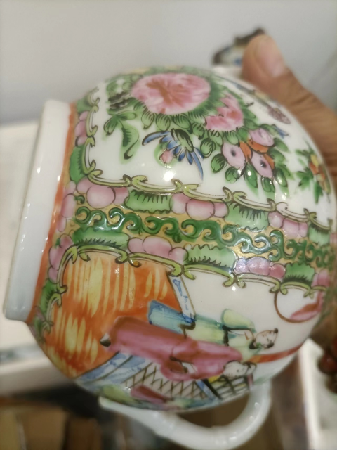 古玩陶瓷廣彩描金人物故事紋雙耳蓋罐拍賣,當前價格2600元