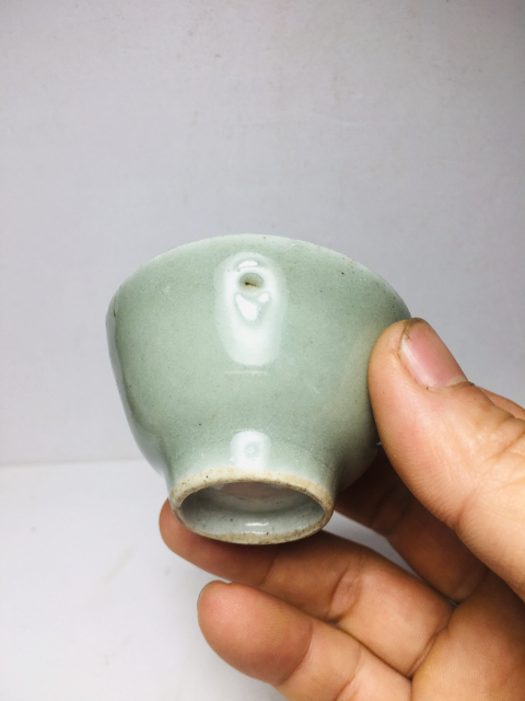 古玩陶瓷豆青釉杯拍賣,當前價格288元