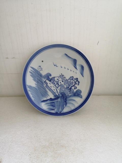 古玩陶瓷山水紋青花盤拍賣,當前價格220元