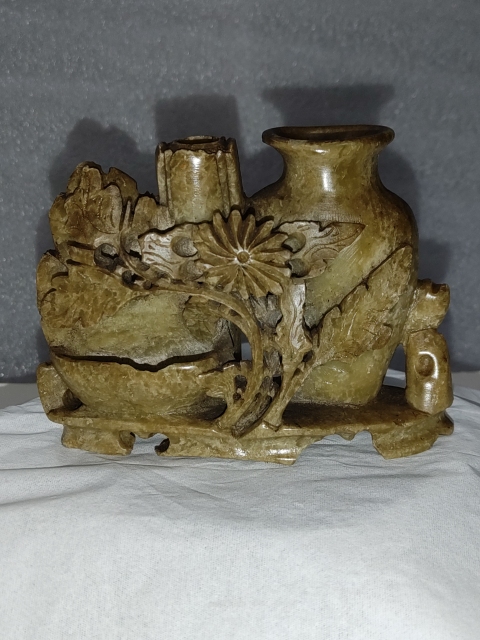 古玩雜項(xiàng)壽山石雕花插擺件拍賣,當(dāng)前價(jià)格588元