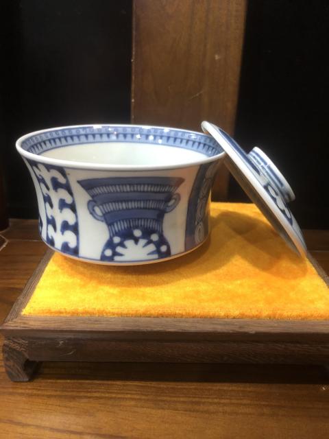 古玩陶瓷（新年放漏中）清末民初-博古圖青花紋-蓋碗拍賣，當前價格406元