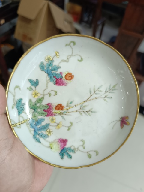 古玩陶瓷粉彩石榴紋盤拍賣,當前價格8000元